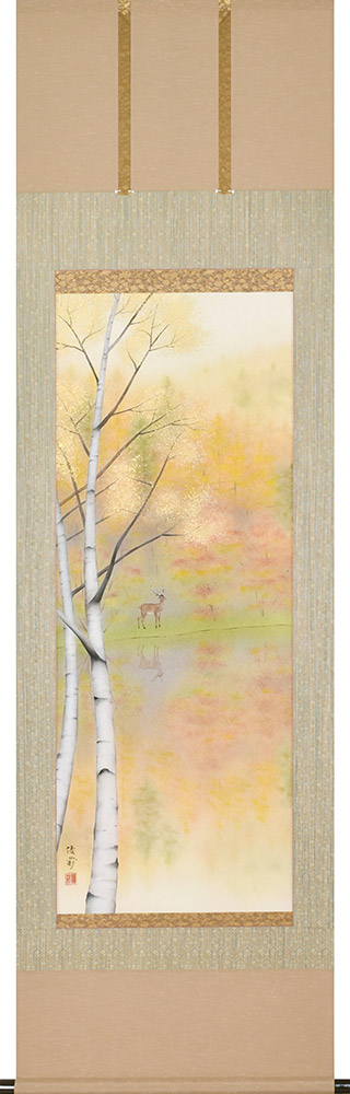 掛け軸 / 錦秋美麗 鈴木優莉 尺五立 54.5×190cm ＜太巻桐箱収納＞ 鹿