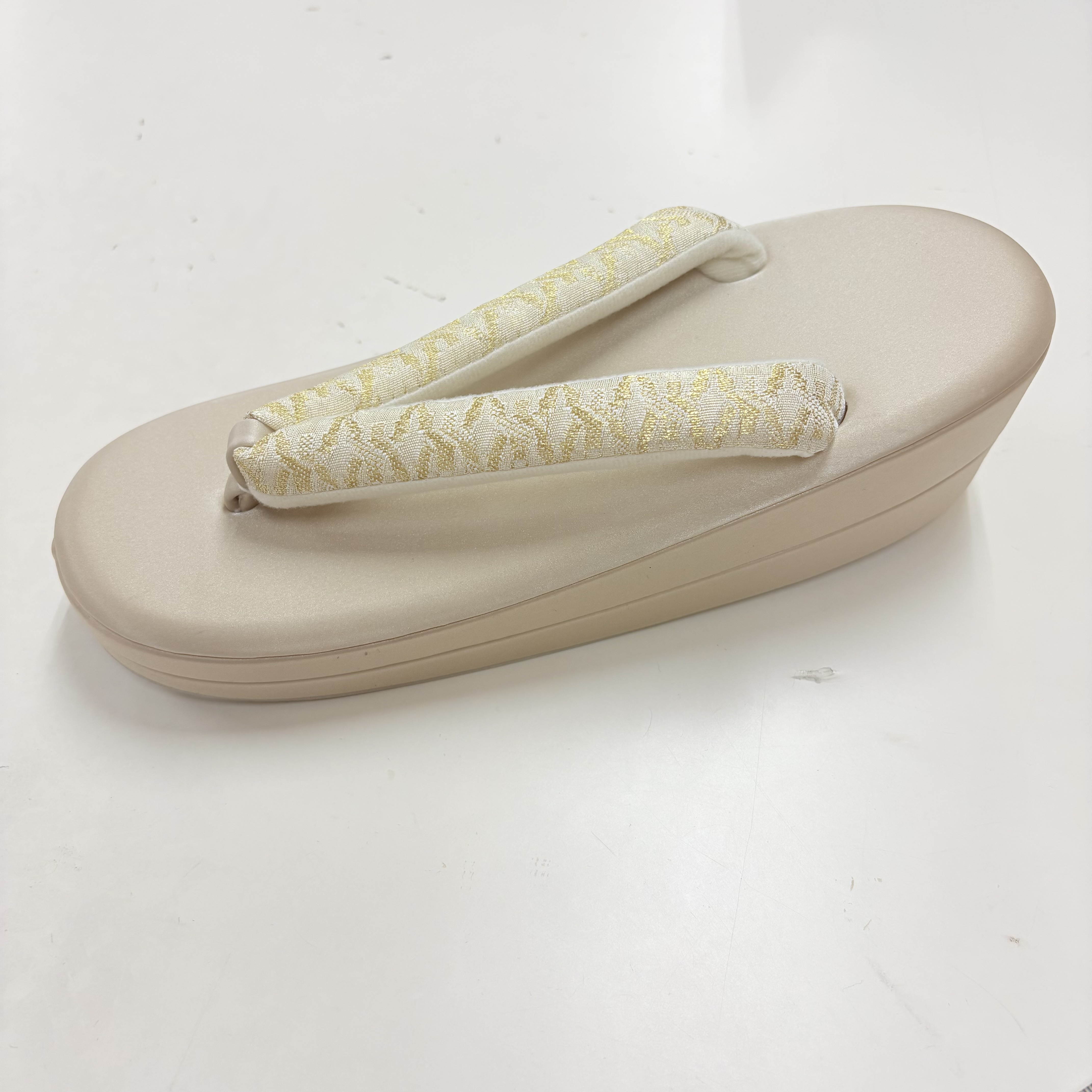 草履 / 理由あり商品　フォーマル草履　金銀